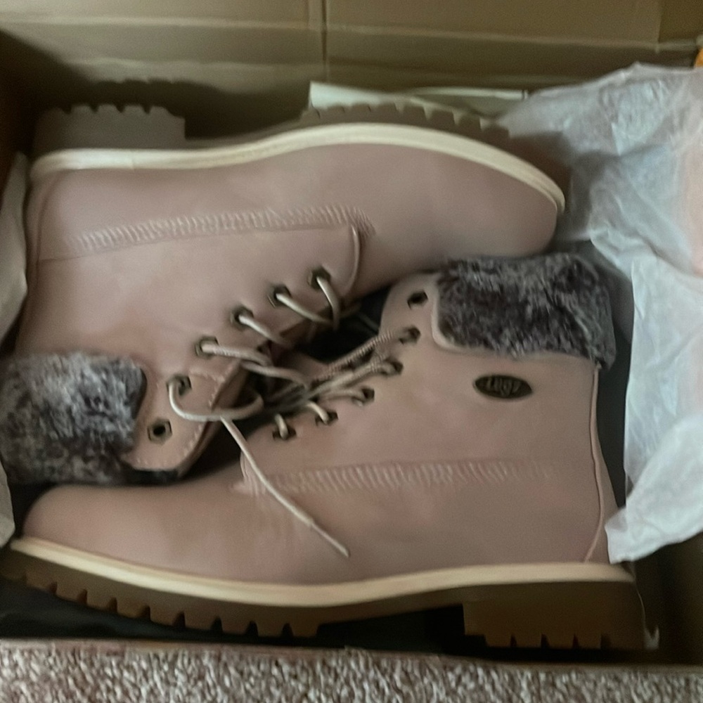 New Ladies boots